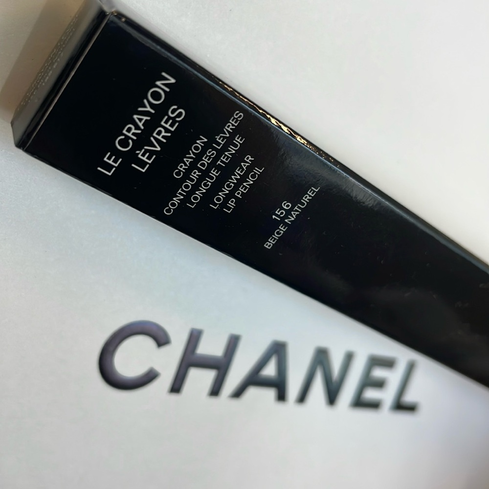 Chanel LE CRAYON LÈVRES Longwear Lip Pencil BEIGE NATUREL #156